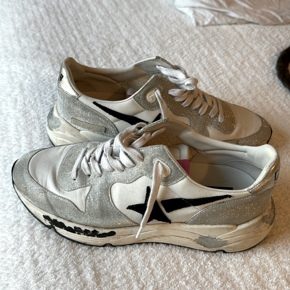 Golden Goose Running shoe